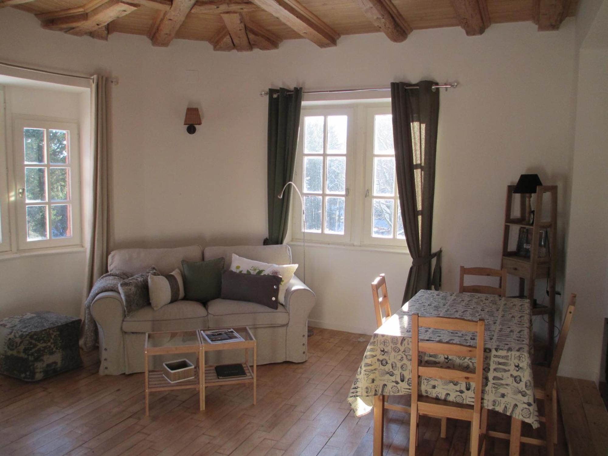 Logis Du Haut-Koenigsbourg タネンキルヒ 部屋 写真