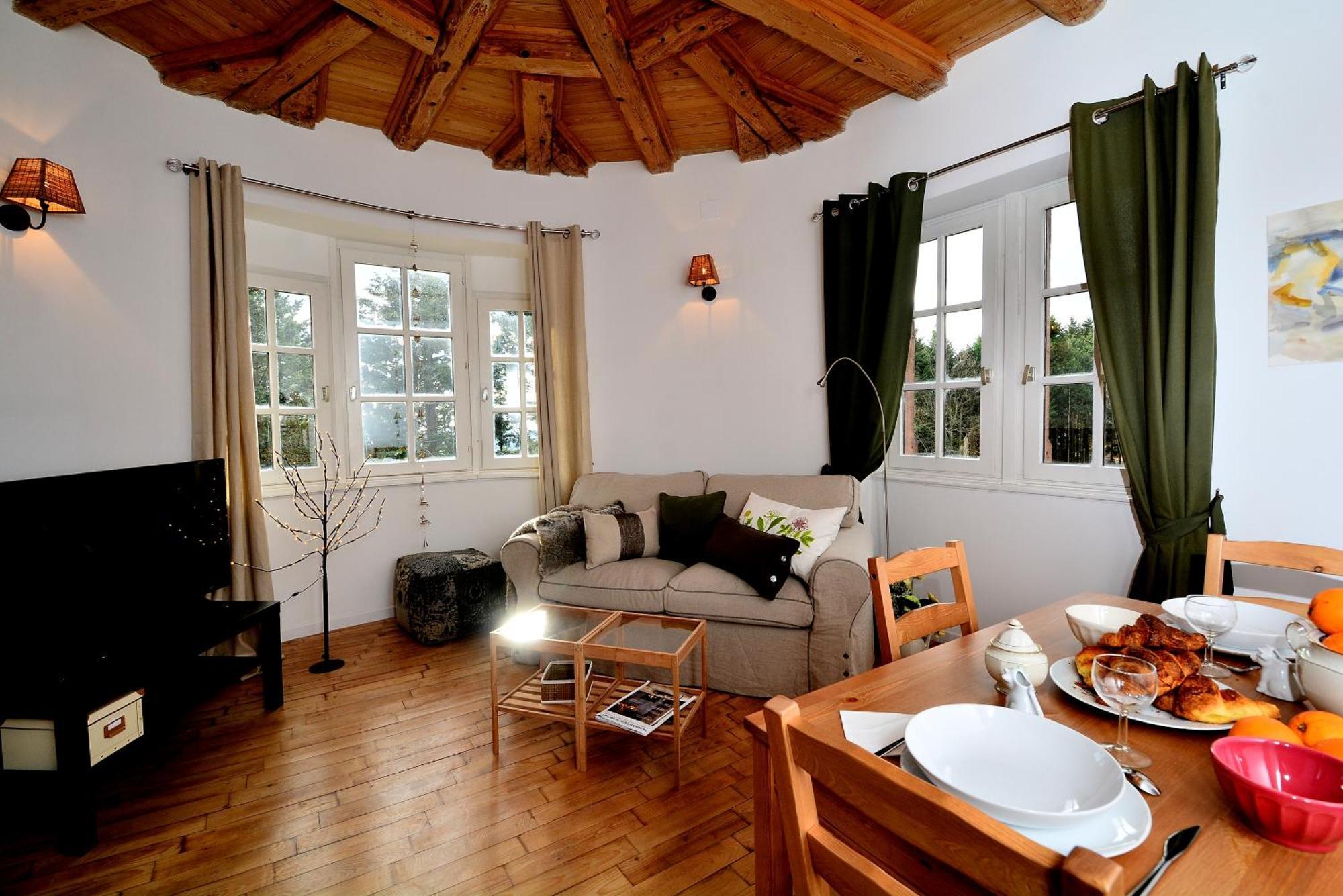 Logis Du Haut-Koenigsbourg タネンキルヒ 部屋 写真