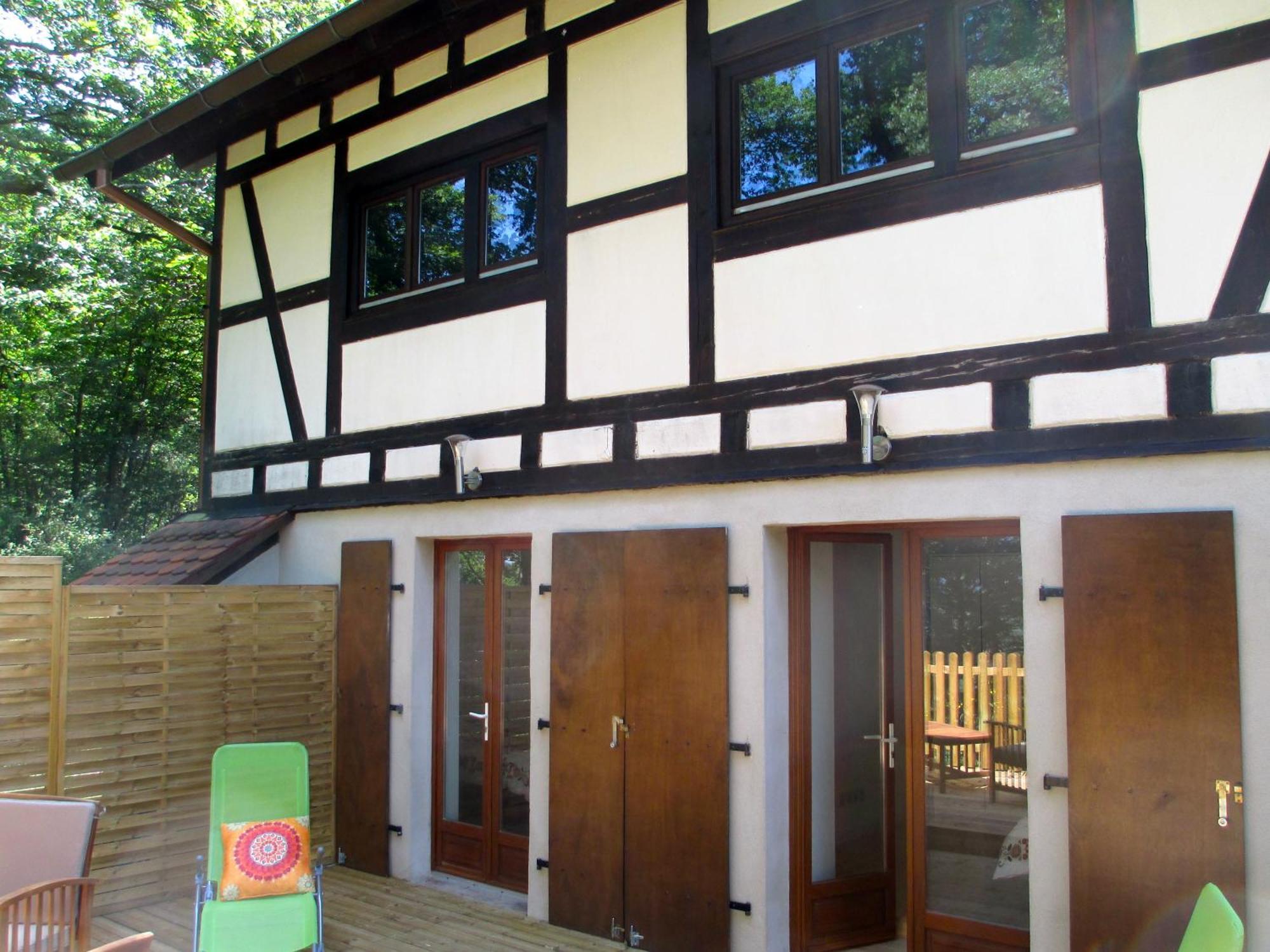 Logis Du Haut-Koenigsbourg タネンキルヒ 部屋 写真