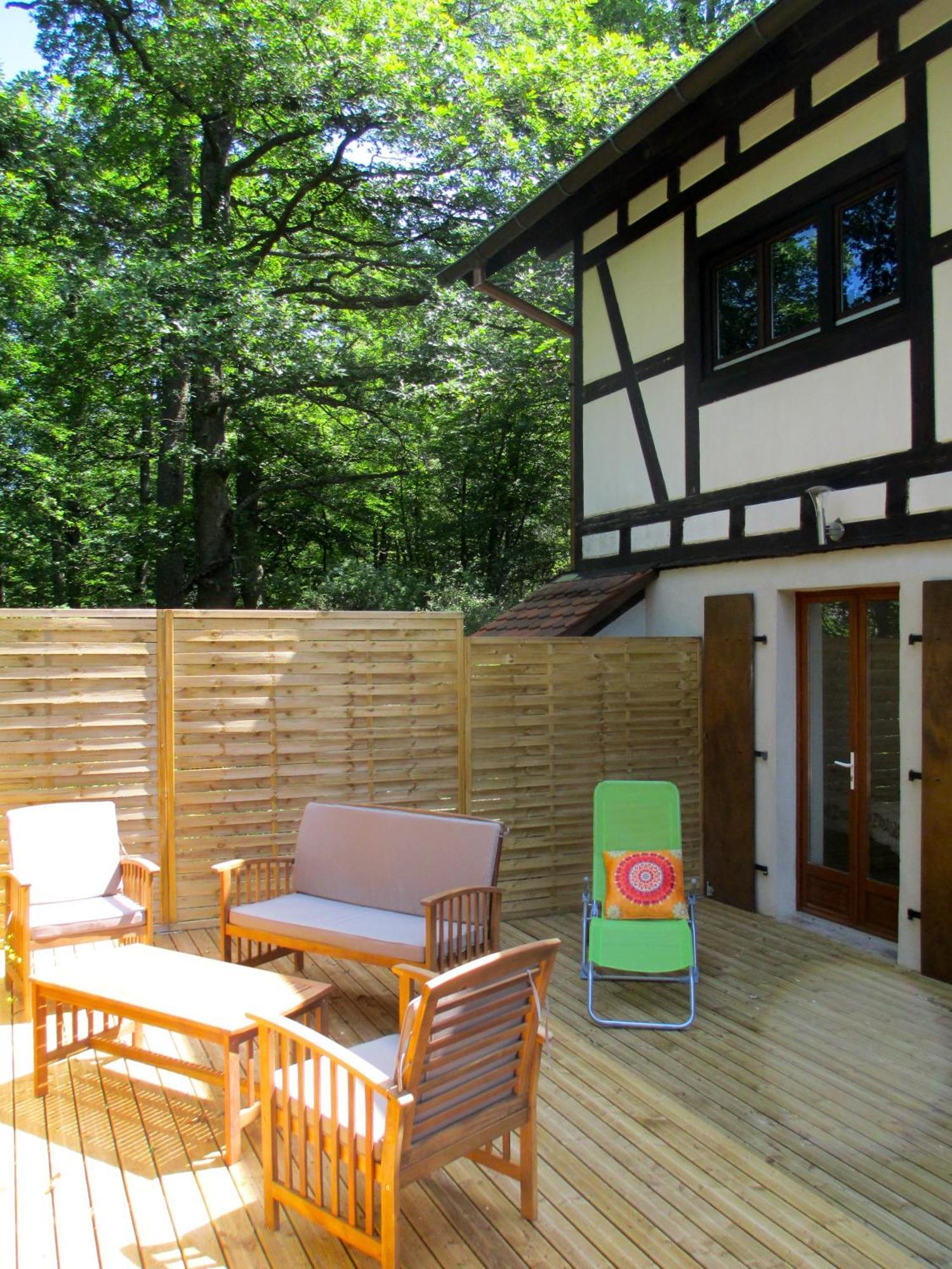 Logis Du Haut-Koenigsbourg タネンキルヒ 部屋 写真